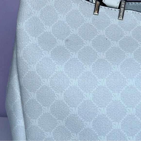 Steve Madden Bparker White Logo Handbag Purse, pouch, ID holder NWT - Picture 12 of 12
